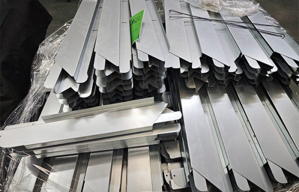 Stanz- und Biegehaken für BBQ-Grills – Maßgeschneiderte Blechmontagen für langlebige Assemblierung – Bild 3