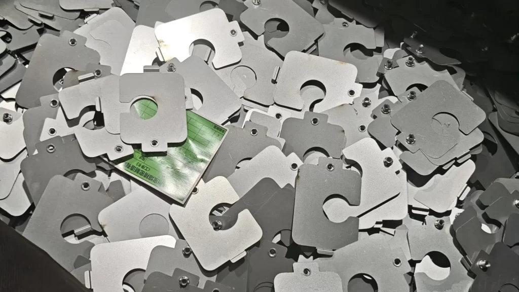 Pulverbeschichtete Gehäuse für Haushaltsgeräte kaufen? Darum sollten Sie diese Eigenschaften suchen